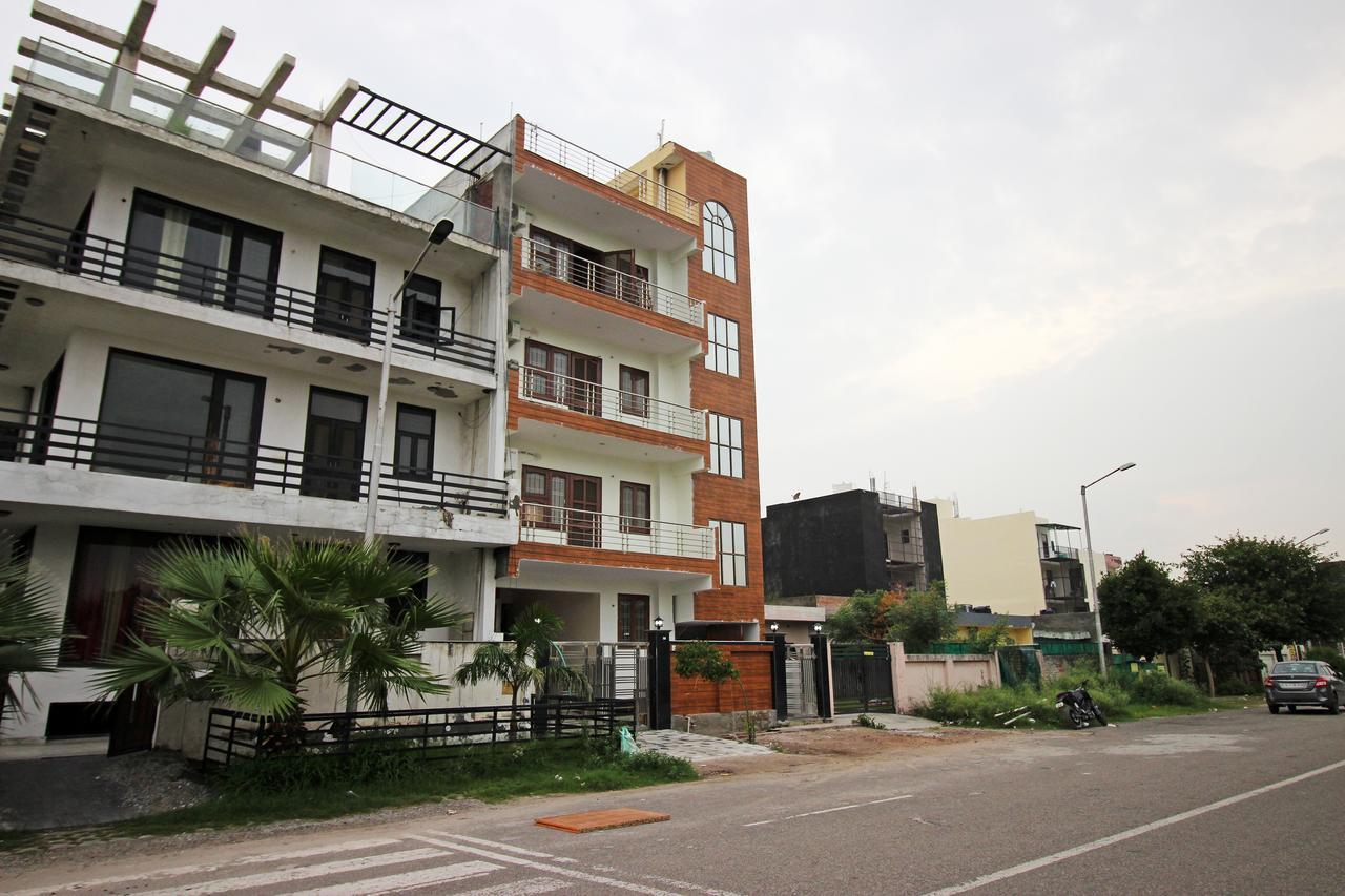 Oyo 9192 Hotel Raghav Residency Ноида Екстериор снимка
