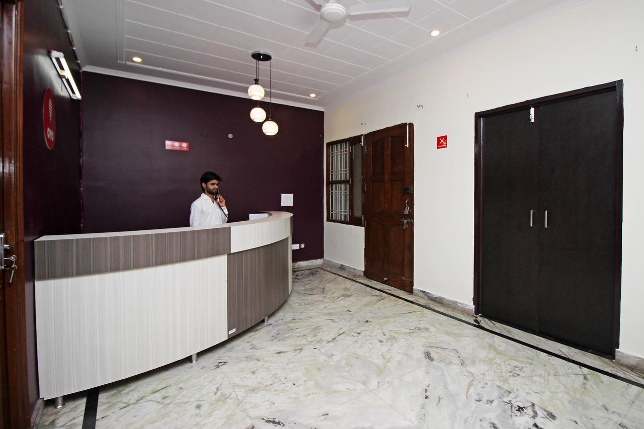 Oyo 9192 Hotel Raghav Residency Ноида Екстериор снимка