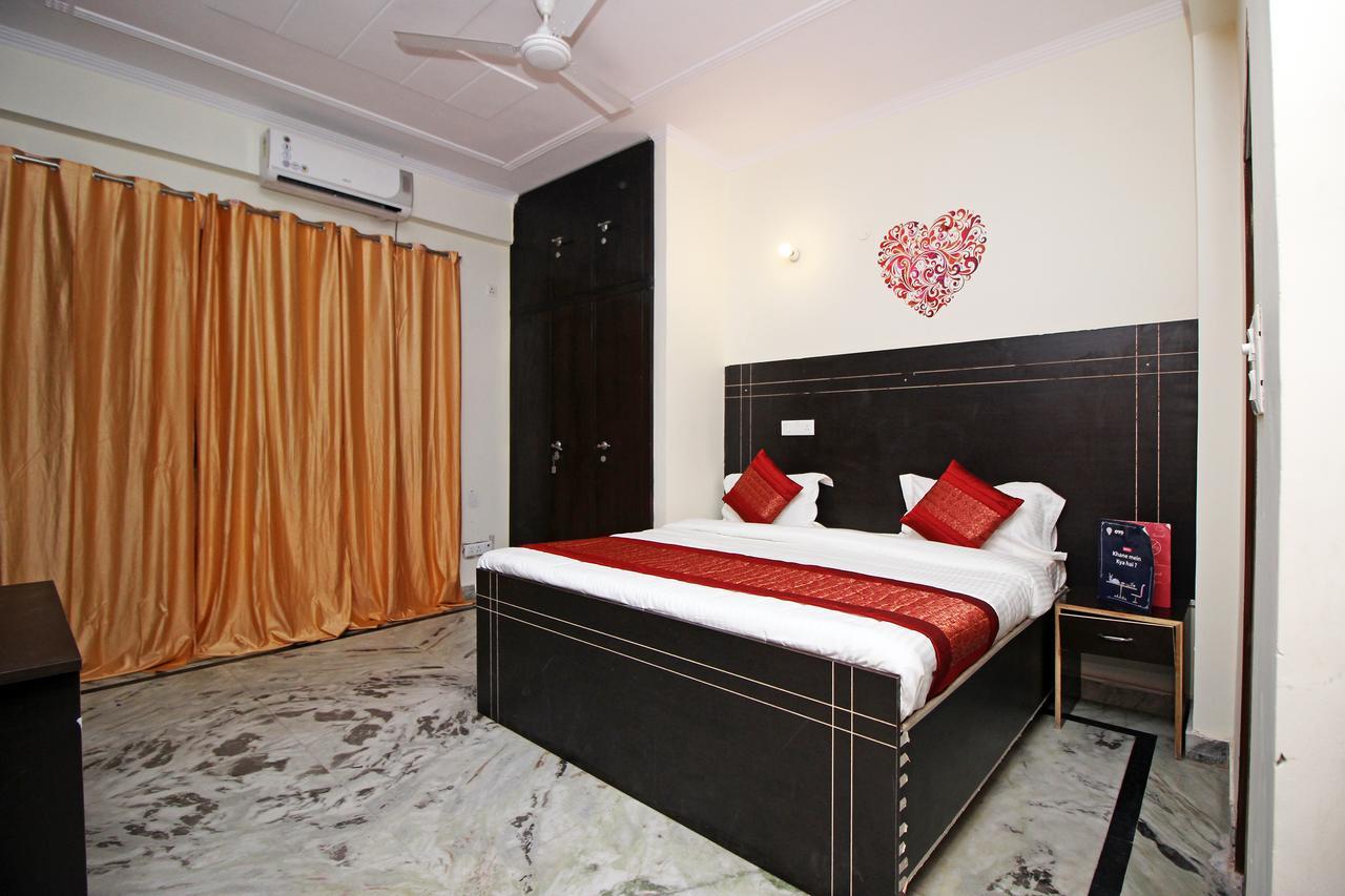 Oyo 9192 Hotel Raghav Residency Ноида Екстериор снимка