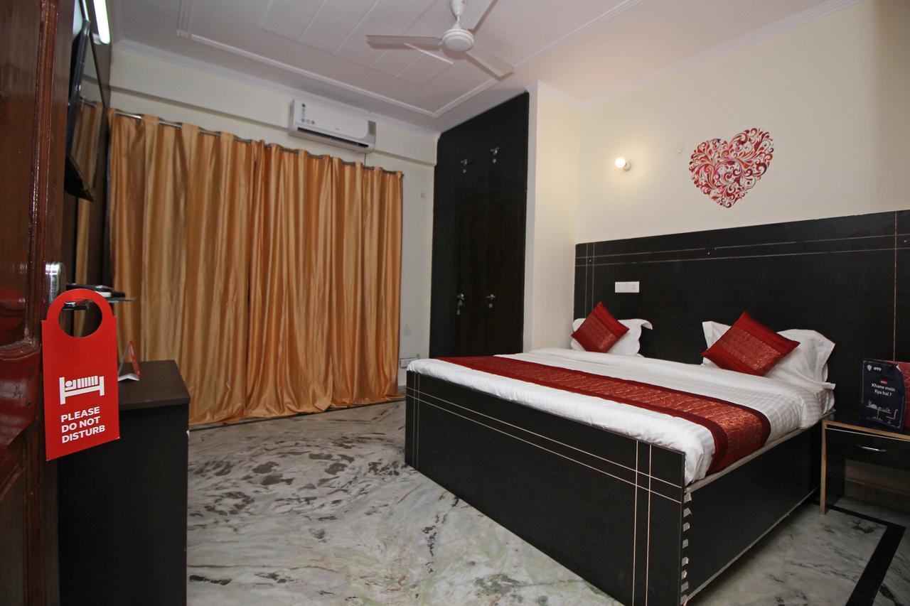 Oyo 9192 Hotel Raghav Residency Ноида Екстериор снимка