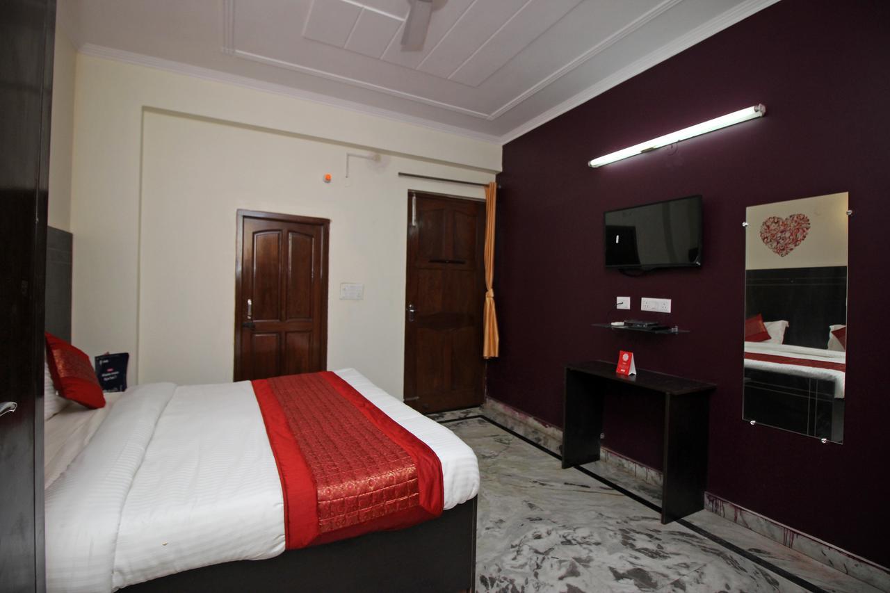 Oyo 9192 Hotel Raghav Residency Ноида Екстериор снимка